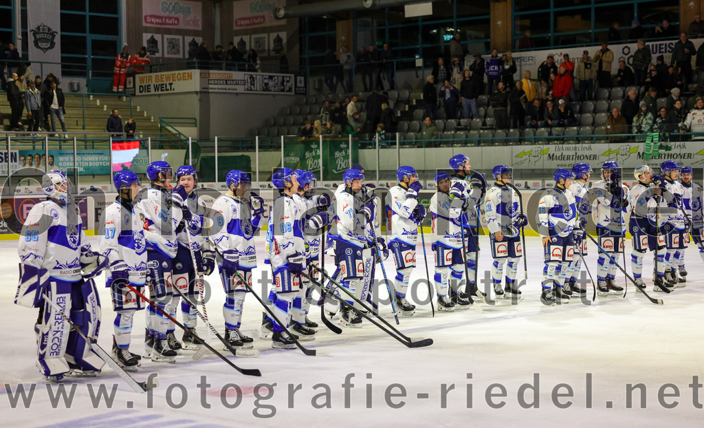 2025-09-26_146_TSV_Erding_gegen_SC_Riessersee | Erding, Deutschland, 26.09.2025:Eishockey, Oberliga Süd 2025 / 2026, 3. Spieltag, TSV Erding gegen SC Riessersee, Endergebnis: 3:5Foto: Christian Riedel / fotografie-riedel.net