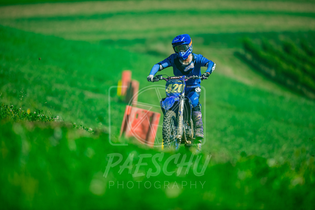 2Ex (185) | Paeschuphoto Shop - Wer nicht sucht der auch nicht findet.Ob Motocrossbilder oder von einem besuchtem Spiel, Hauptsache Action. - Realisiert mit Pictrs.com