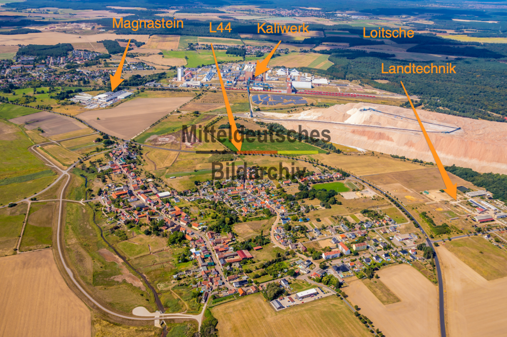 Loitsche_mit_Verortung | Die schönsten Luftbilder von Sachen-Anhalt & Mitteldeutschland als Bilddatenbank zur kommerziellen Nutzung. Nutzen Sie unsere Erfahrung seit 2005 in der Luftbildfotografie. - Realisiert mit Pictrs.com