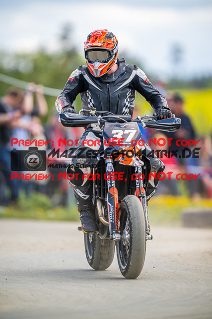 MaZZes_FotoMatrix_230506_5771 | S4