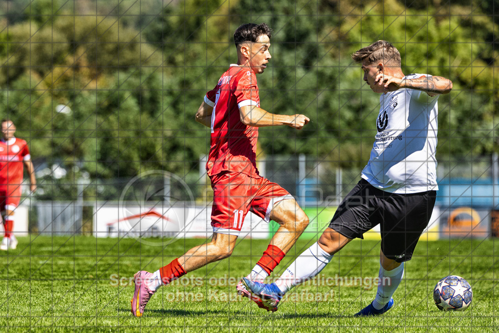 20260906_130631_0064-Bearbeitet_(c)_by_PhotoPeet | #,1.FC Donzdorf II (rot) vs. SGM Jebenhausen-Bezgenriet (weiß), Fußball, Kreisliga A3 - Bezirk Neckar/Fils, 02. Spieltag, Saison 2026/2027, Rasenplatz Lautertal Stadion, Süßener Straße 16, 73072 Donzdorf, 06.09.2026 - 13:00 Uhr,Foto: PhotoPeet / Sport- &amp; Eventfotografie / Peter Harich