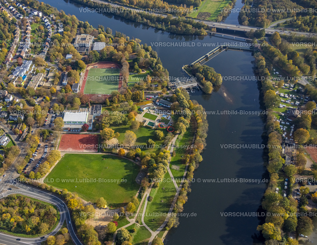 Herdecke221017037 | Luftbild, Sport- und Freizeitzentrum Bleichstein, Freibad, Sportplatz, Wehr Stiftsmühle, neue Radwegbrücke, Volme Mündung, Fluss Ruhr, Herdecke, Ruhrgebiet, Nordrhein-Westfalen, Deutschland