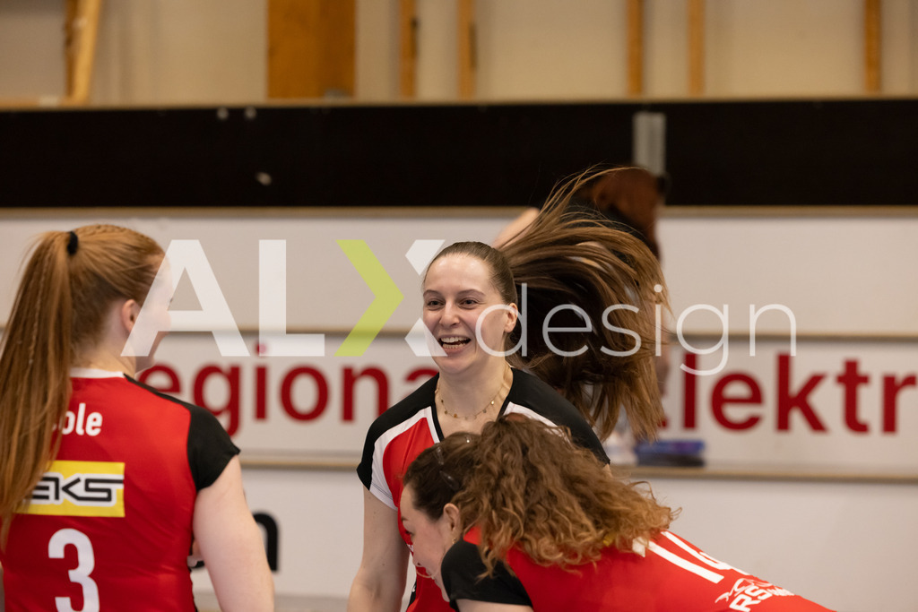 Volleyball I Frauen I Saison 2025-2026 I Volleyball NLA | Women I 1/2 Finals I  VC Kanti Schaffhausen - Sm'Aesch Pfeffingen I 22.03.2026 | 4 Laura Vermaas (NL) (VC Kanti Schaffhausen) - Mitte - Realisiert mit Pictrs.com