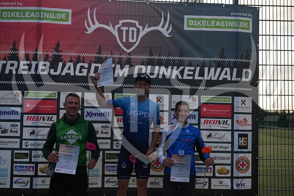 FC100024 | Fotogalerie der Treibjagd im Dunkelwald - Dein MTB Etappenrennen im Erzgebirge - Realisiert mit Pictrs.com