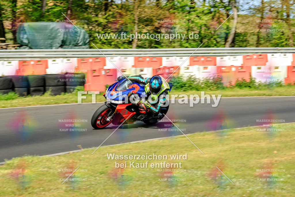 _OTO1812 | Hier findet Ihr Bilder von Touristenfahrten auf der Nürburgring Nordschleife oder von anderen Veranstaltungen die ich besucht habe. Viel Spass beim Durch Schauen 