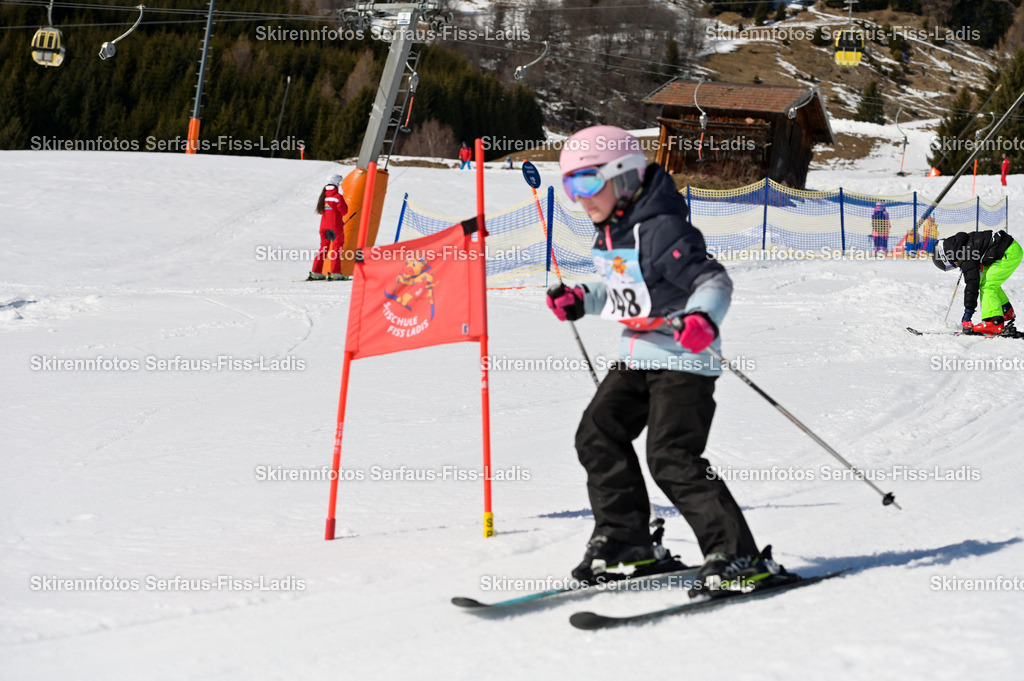 SRF_27.02.2026_912 | Skirennfotos,Serfaus,Fiss,Ladis,Kinderskirennen,Winter,Tirol,Oberland,skirace,SFL,feelfree,weil wir's genießen,ski,Ski,skifahren,Sonnenplateau, - Realisiert mit Pictrs.com