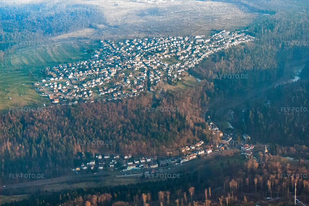 Luftbild: Ortsansicht von Westen im Ortsteil Pfaffenrot in Marxzell im Bundesland Baden-Württemberg in Deutschland. Foto: IMG_62059.jpg vom 31.01.2014 durch Werner Riehm/FLY-FOTO.de