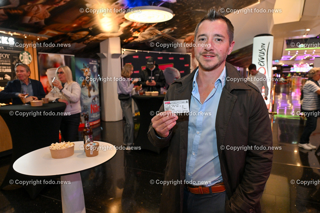 Lassts mas sche griassn_ 2 Tagesbart_ 31.10.2024-20 | bilder, linz, oberösterreich, österreich, europa, photo, foto, tiere, hunde, landwirtschaft, landschaft, politik, wirtschaft, wissenschaft, industrie, verkehr, medizin, society, fodo.news