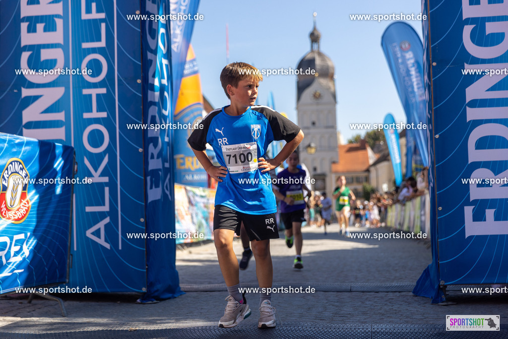VJ__3435 | Stadtlauf Erding 2025 #stadtlauferding #erdingstadtlauf #stadtlauf_erding #laufmotivation #trisporterding #yourpictrs #sportshot_your_pictrs