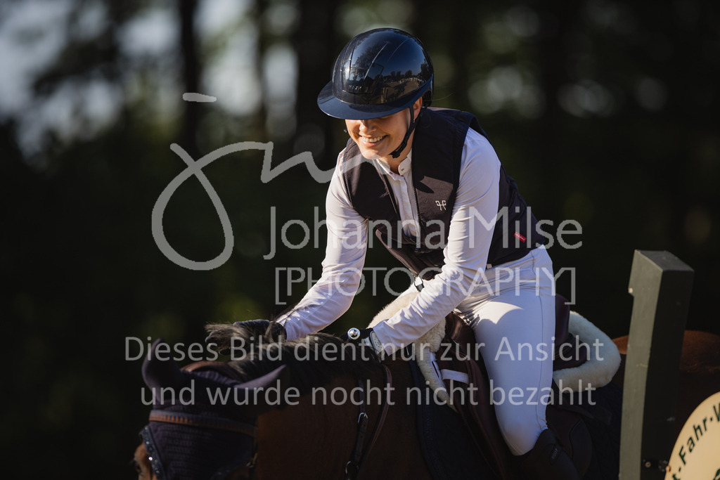 230823_Delbrueck_Stil-A1-143 | Deine schönsten Turniermomente als professionelle Fotos! Entdecke hochwertige Pferdesport-Fotografie im Online-Shop. Jetzt Fotos finden & bestellen!