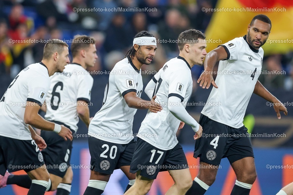DFB10102501113 | 10.10.2025, Fußball, Länderspiel, Deutschland - Luxemburg, UEFA WM-Qualifikation, 2025/2026, Gruppe A, PreZero Arena in Sinsheim: Torjubel nach dem Tor zum 3:0 durch Torschütze Serge Gnabry (GER #20)  zusammen mit  Florian Wirtz (GER #17) DFB regulations prohibit any use of photographs as image sequences and or quasi-video.