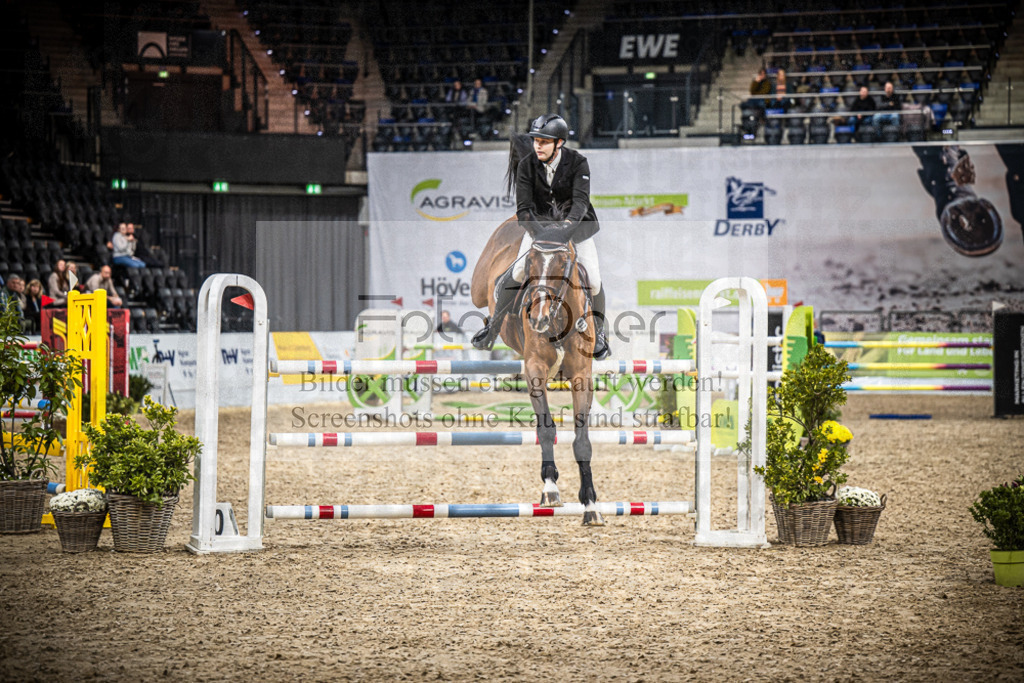 DOS_0290 | Entdecke hochwertige Reitturnierfotos von Foto Oger. Professionell, emotional und authentisch – jetzt Lieblingsmomente im Shop bestellen.Deutschlandweite Turnierfotografie. - Realisiert mit Pictrs.com