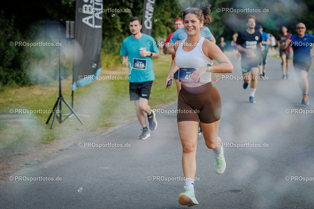 Sparda-Bank Nachtlauf Bonn; Bonn, 18.06.2025 | Impressionen vom Sparda-Bank Nachtlauf Bonn am 18.06.2025 in Bonn (Nordrhein-Westfalen). 