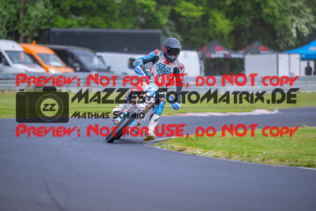 MaZZes-Fotomatrix-20260508-56041 | G3