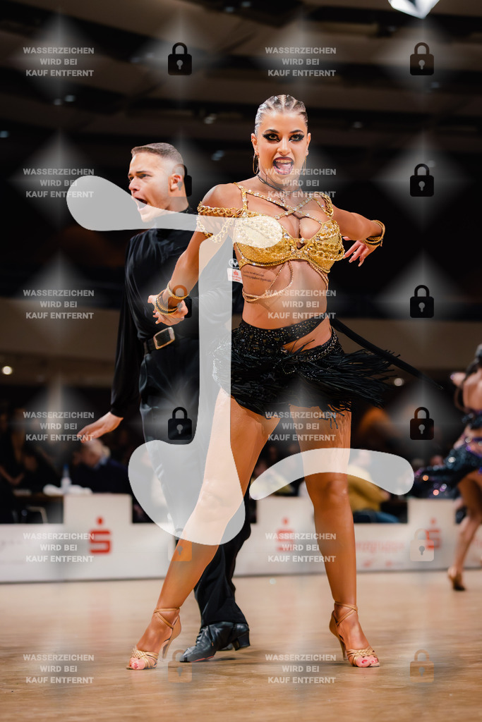 Goldstadtpokal 2025 - WDSF World Open Latin 11th (37) Vlad-Alexandru Visan _ Nicole Sokolow (Schwarz Weiß Club Pforzheim)-2025-01-25-6576 | Webshop for digital downloads and prints of dance sport, event & show photographer Julian Link - Realisiert mit Pictrs.com