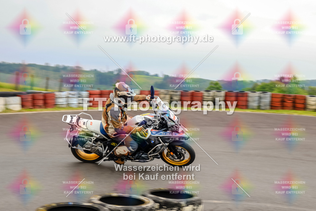 OBK-5534 | Hier findet Ihr Bilder von Touristenfahrten auf der Nürburgring Nordschleife oder von anderen Veranstaltungen die ich besucht habe. Viel Spass beim Durch Schauen 