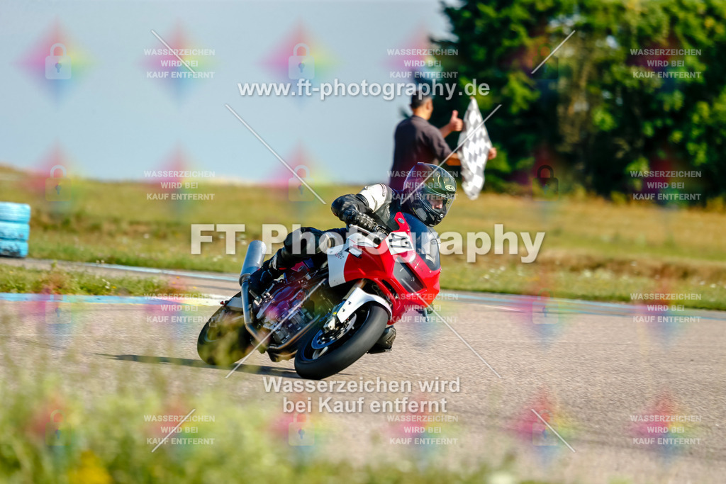 Chambley Juli-0314 | Hier findet Ihr Bilder von Touristenfahrten auf der Nürburgring Nordschleife oder von anderen Veranstaltungen die ich besucht habe. Viel Spass beim Durch Schauen 