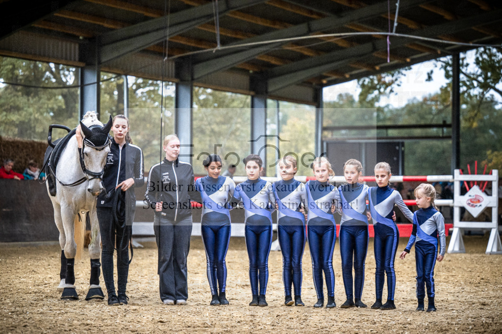 DOS_0294 | Entdecke hochwertige Reitturnierfotos von Foto Oger. Professionell, emotional und authentisch – jetzt Lieblingsmomente im Shop bestellen.Deutschlandweite Turnierfotografie. - Realisiert mit Pictrs.com