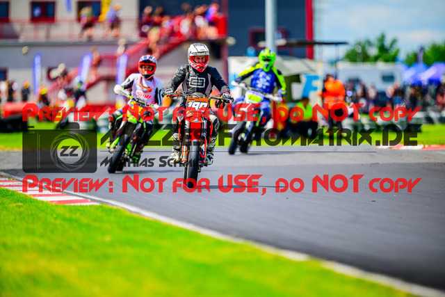 MaZZes_FotoMatrix_240714_6007705_5320 | S2