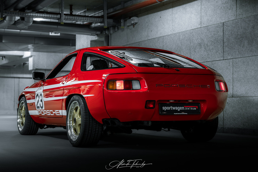 R6AT0586 _Alexander Tschuncky | Entdecken Sie die faszinierende Welt von Alexander Tschuncky Arts: Kreative Fotografie, atemberaubende Automobilkunst und hochwertiger Bilderdruck. Lassen Sie sich inspirieren! - Realisiert mit Pictrs.com