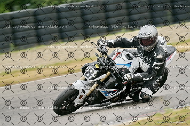 25bt05-1551 | markuskiefer.com - Realisiert mit Pictrs.com