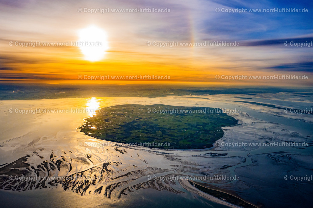 Föhr_Sonnenaufgang_ELS_3907010523 | ALKERSUM 01.05.2023 Küstenbereich der Nordsee - Insel Föhr im Sonnenaufgang im Bundesland Schleswig-Holstein. // Coastal area of the North Sea - the island of Foehr at sunrise in Schleswig-Holstein. Foto: Martin Elsen