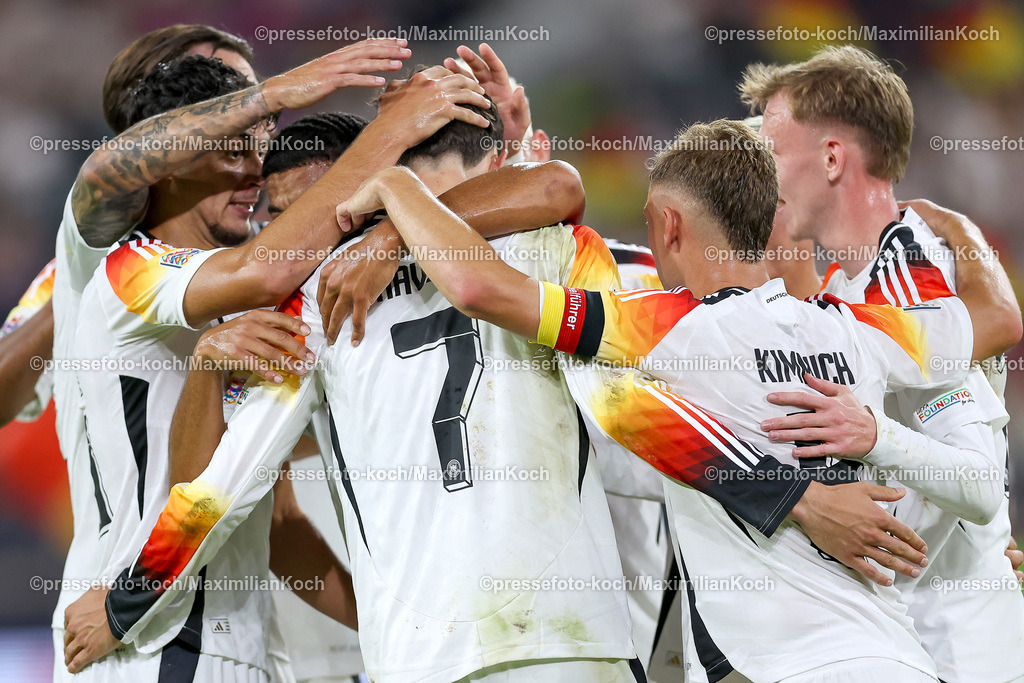 DFB07092402385 | 07.09.2024, Düsseldorf, UEFA Nations League, Deutschland – Ungarn, Merkur Spielarena, Division A, 2024/2025, Gruppe 3: Torjubel der deutschen Nationalmannschaft nach dem 5:0 Sieg Siegjubel Kai Havertz (GER #7)DFB regulations prohibit any use of photographs as image sequences and or quasi-video.