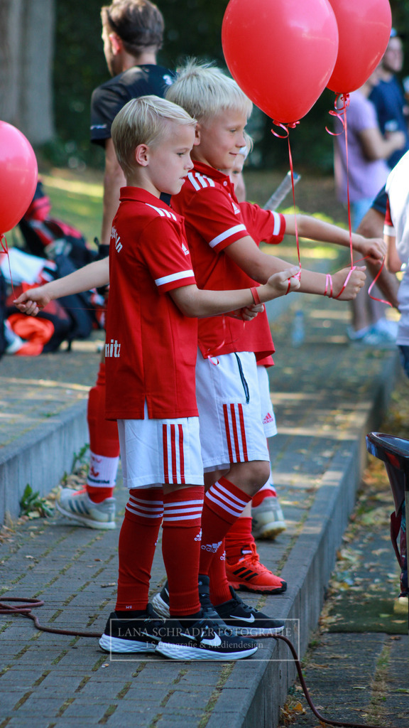 Rot - Weiß Köln - TSV Mannheim 03.09.22-05 | lanaschraderfotografie - Realisiert mit Pictrs.com