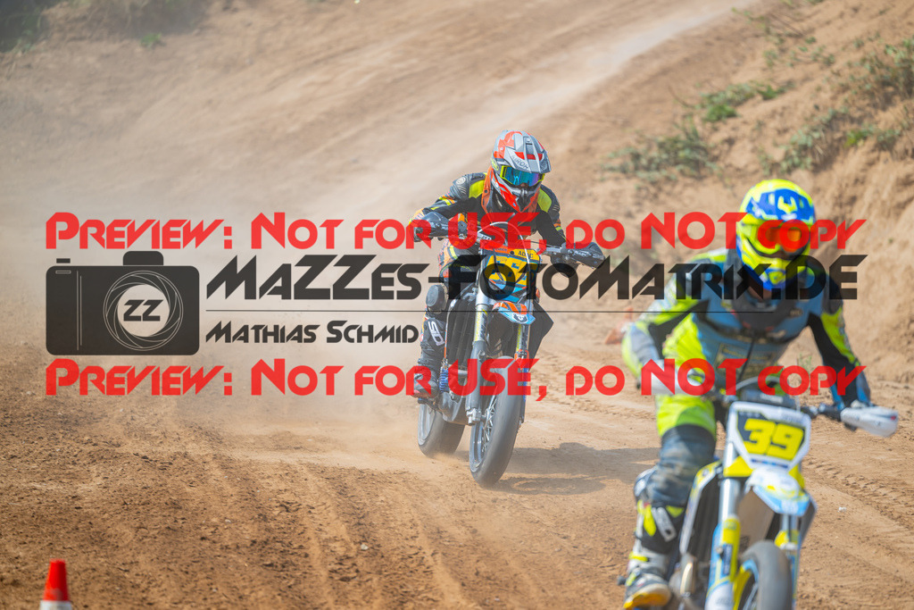 MaZZes-Fotomatrix-20260816-618119 | S2