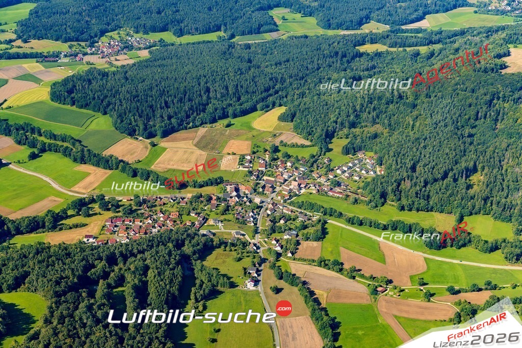 Luftaufnahme  Aspertshofen  Kirchensittenbach Das Luftbild wurde 2025 vom UL-Flugzeug heraus erstellt ( keine Drohne ) - Hochauflösende Luftaufnahme -Nicht vergleichbar mit Google Maps oder Satelittenbilder- Die Geschenkidee !Mit Lizenz und Bildrechte bestellbar
