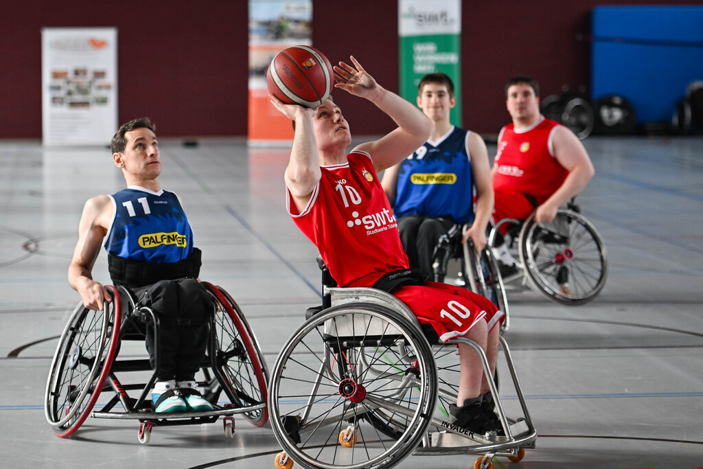 2026-02-22-Ralph_Kunze-1956 | Ralph Kunze - Realisiert mit Pictrs.com