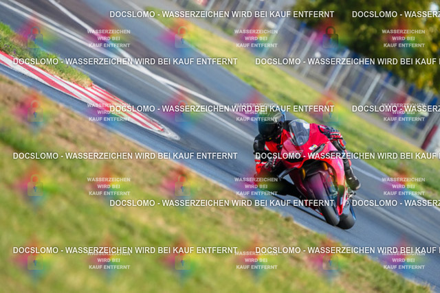 2026_09_10_PBK_13341_LRX | Sportfotografie; SlowMotion; Video; Rennstrecke; Hafeneger; RSE; Speer; Trackday; Motorsportarena; Hockenheimring; Brno; Most; Barcelona; Valencia, Benny; Kaetzmer;