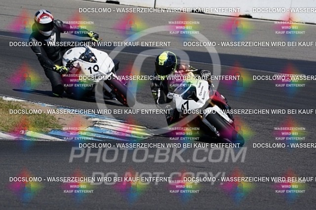 2022_08_12_PBK_12907 | Sportfotografie; SlowMotion; Video; Rennstrecke; Hafeneger; RSE; Speer; Trackday; Motorsportarena; Hockenheimring; Brno; Most; Barcelona; Valencia, Benny; Kaetzmer;