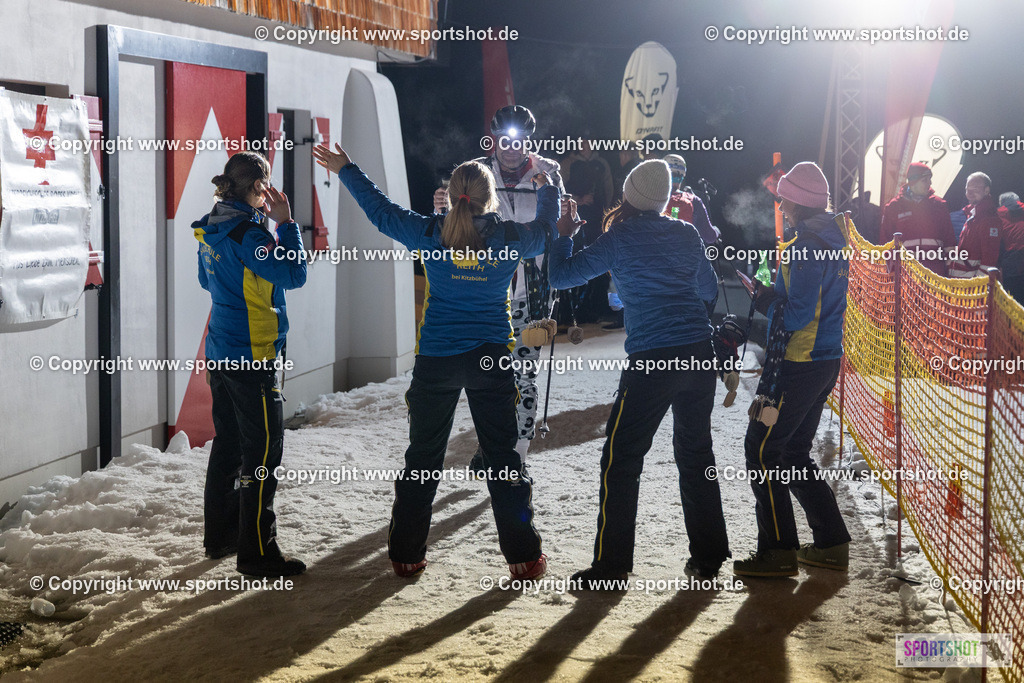 AR6_5122 | Rund um das Thema Sport-Event-Fotografie & individuelle Teilnehmerfotos. Jeder Teilnehmer wird fotografiert.