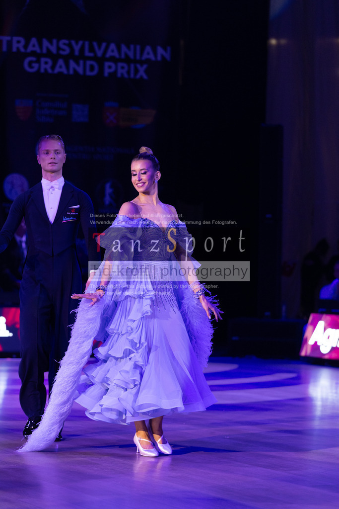 IMG_8820 | Tanzsportbilder, Standardtanz, Lateintanz, WDSF, DTV, LTVB, dancecomp, goc, hessen tanzt, blaues band der spree, walzer, tango, wiener walzer, slowfox, quickstepp, samba, rumba, cha-cha-cha, paso doble. jive, hd-kroft photography, turniertanzsport