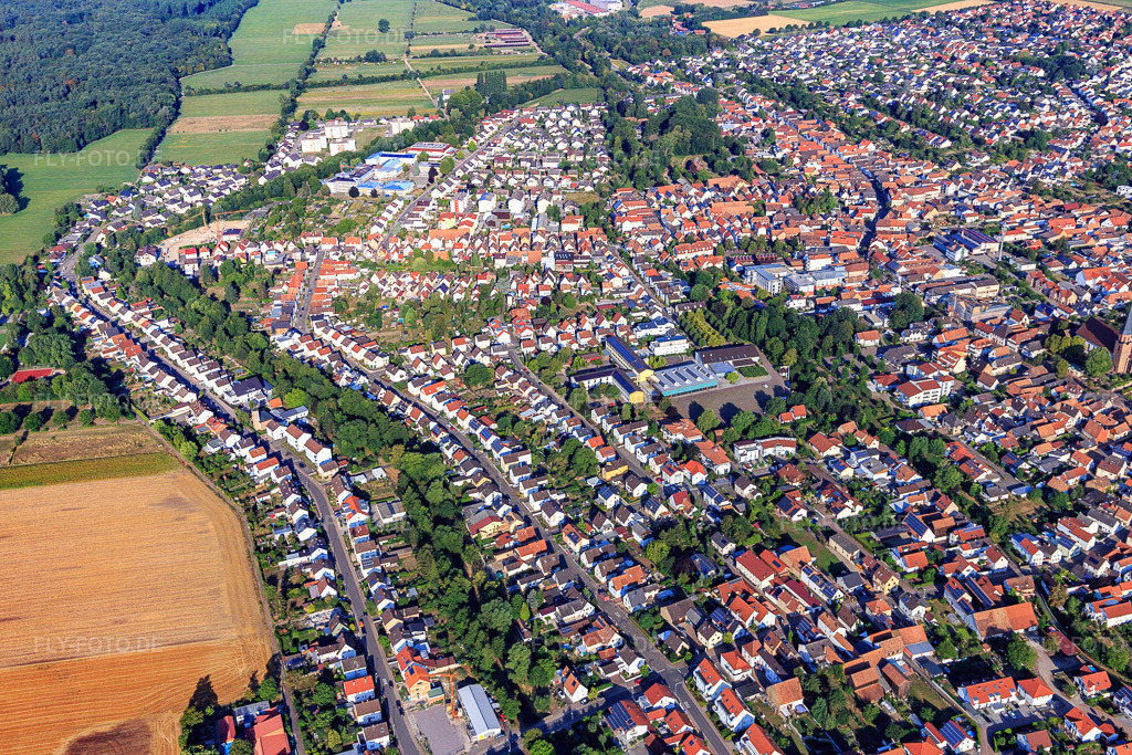 Luftbild: Kettelerstr in Herxheim bei Landau im Bundesland Rheinland-Pfalz in Deutschland. Foto: IMG_109621.jpg vom 31.07.2018 durch Werner Riehm/FLY-FOTO.de