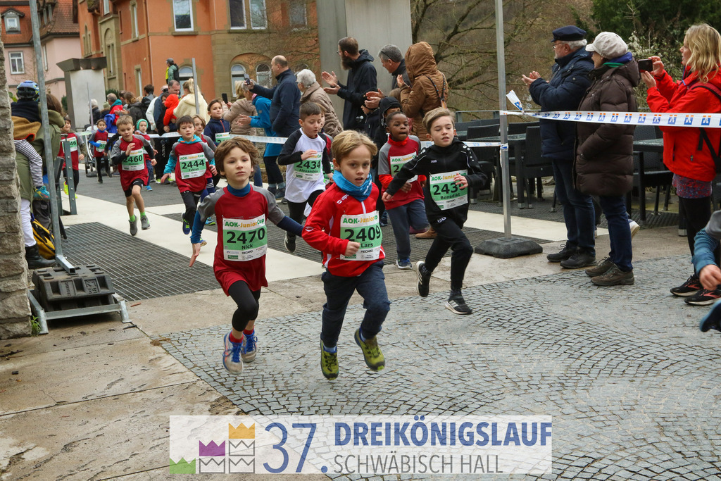 AOK JuniorCup 400m | 3Koenigslauf 2023 - Realisiert mit Pictrs.com