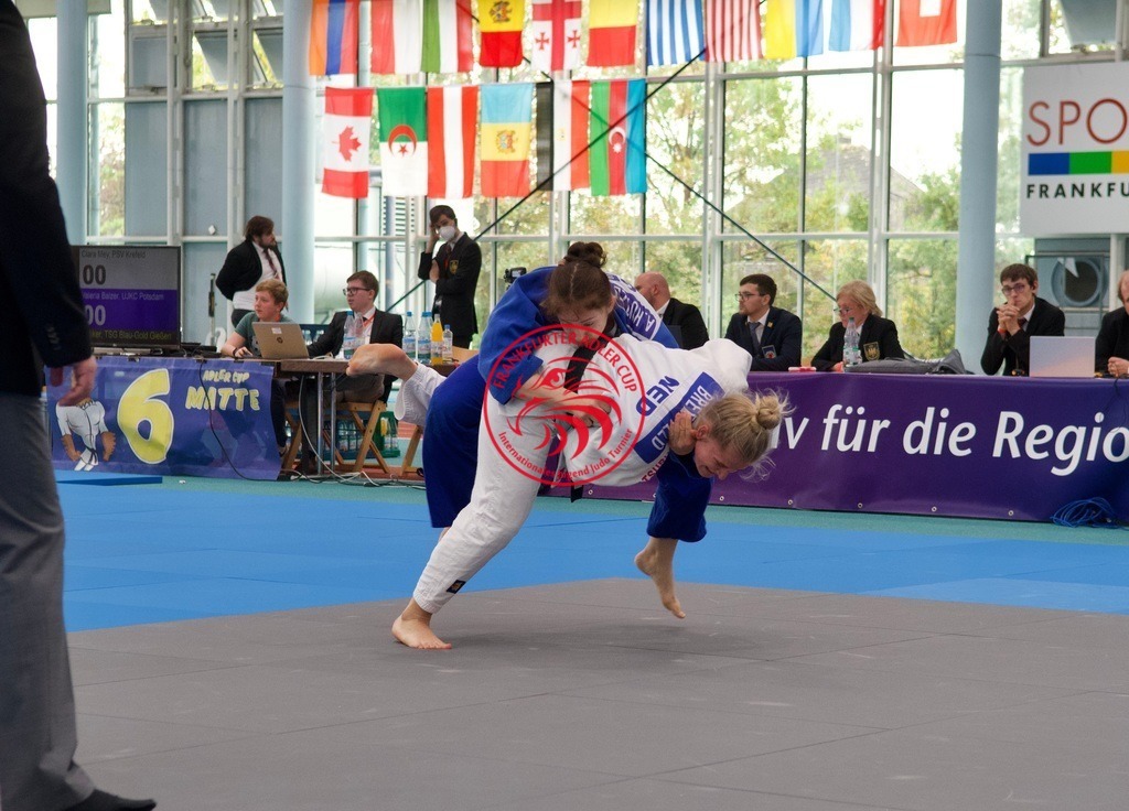 RAS_7859 | Fotos vom Adler Cup - Pictures from Adler Cup

Hier findet Ihr alle Eindrücke und großen Momente der Adler Cup Wochenenden. Here you will find all impressions and great moments of the Adler Cup weekends. - Realisiert mit Pictrs.com