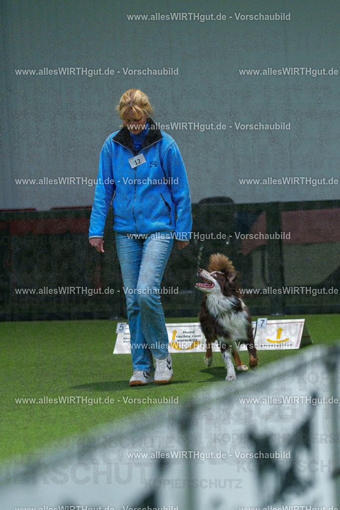 7R505065 | Professionelle Tierfotografie in Mönchengladbach von Daniel Wirth (allesWIRTHgut). Liebevolle & natürliche Bilder von Hunden & Katzen für unvergessliche Erinnerungen.