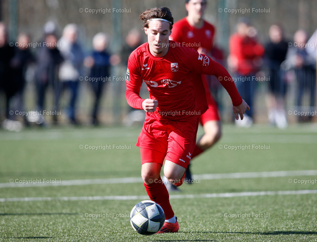 A_LUI_07032026_06 | SPORT,FUSSBALL, LT1 OOE LIGA ASKOE OEDT-UNION PERG 07.03.2026 IM BILD: ALEXANDER MICHLMAYR (OEDT1B) UND (PERG) BILD: FOTOLUI 