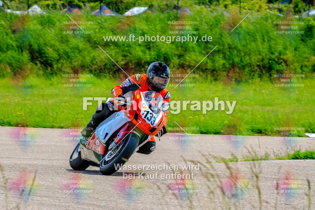 MotoTeam-0344 | Hier findet Ihr Bilder von Touristenfahrten auf der Nürburgring Nordschleife oder von anderen Veranstaltungen die ich besucht habe. Viel Spass beim Durch Schauen 