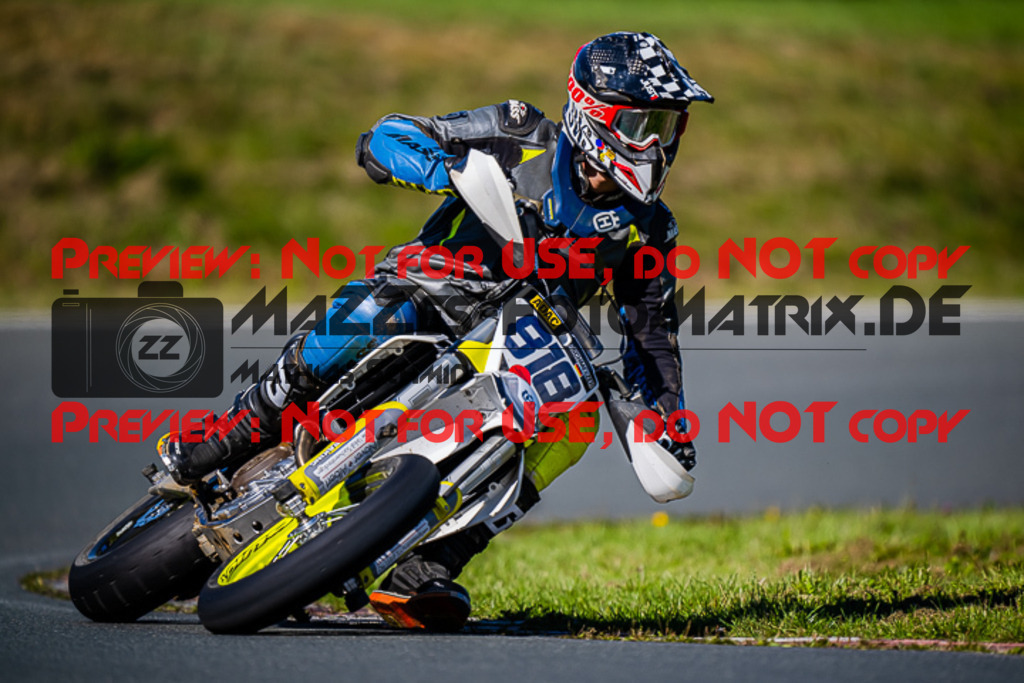 MaZZes_FotoMatrix_220904_7650 | S3