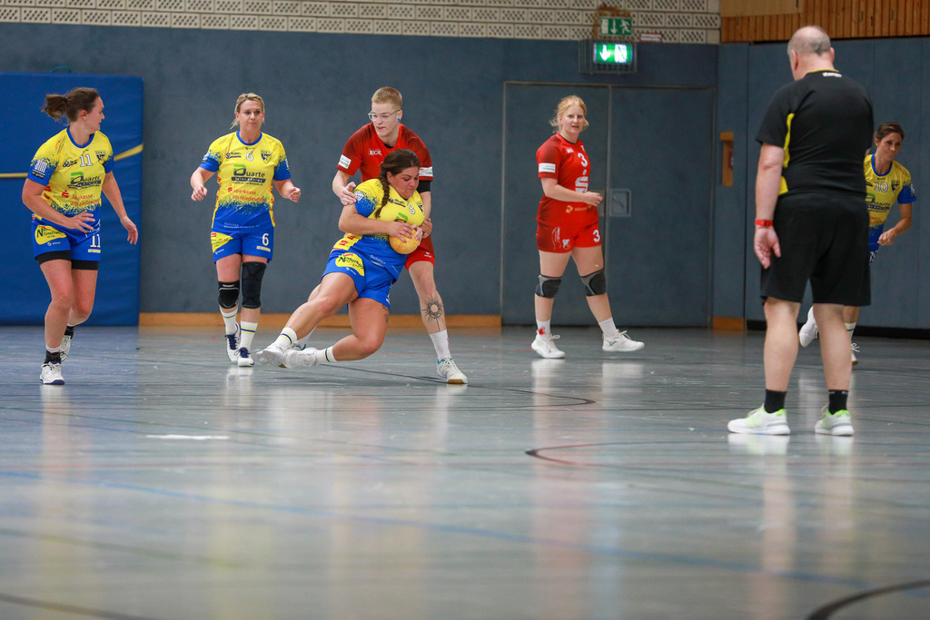 SVN_SvSchermbeck_051024_050 | Bildergalerie von Sport-Ereignissen aber auch von weiteren spannenden Dingen - nicht nur vom Niederrhein. In Anlehnung an den bekannten Spruch von Hanns Dieter Hüsch heißt das Motto: "Niederrhein ist überall".  - Realisiert mit Pictrs.com