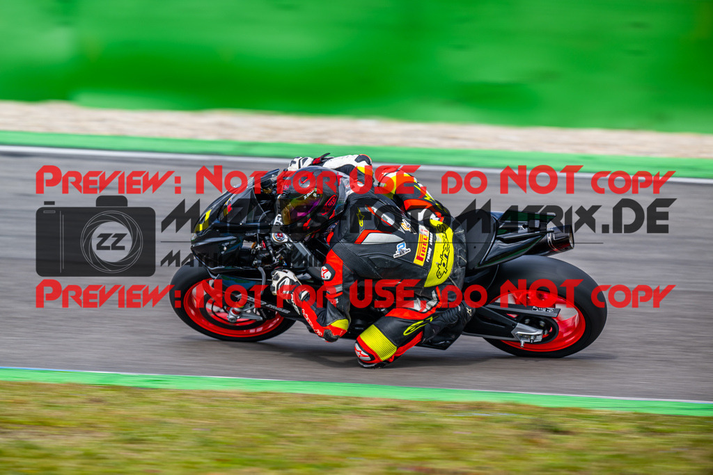 MaZZes_Fotomatrix_20240316_6007705_6694 | Fotograf Mathias Schmid
Sportfotograf,
Eventfotograf,
Hochzeitsfotograf,
Portraitfotograf