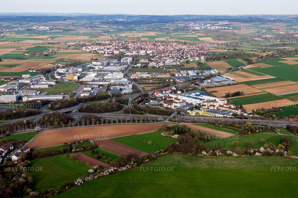 Luftbild: Industrie- und Gewerbegebiet Siemensstraße im Ortsteil Kallenberg in Korntal-Münchingen im Bundesland Baden-Württemberg in Deutschland. Foto: IMG_39323.jpg vom 03.04.2011 durch Werner Riehm/FLY-FOTO.de