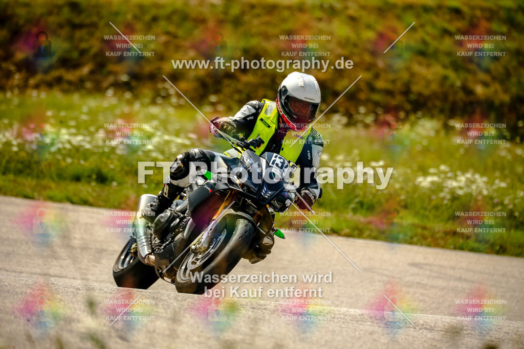 Chambley Juli-3007 | Hier findet Ihr Bilder von Touristenfahrten auf der Nürburgring Nordschleife oder von anderen Veranstaltungen die ich besucht habe. Viel Spass beim Durch Schauen 