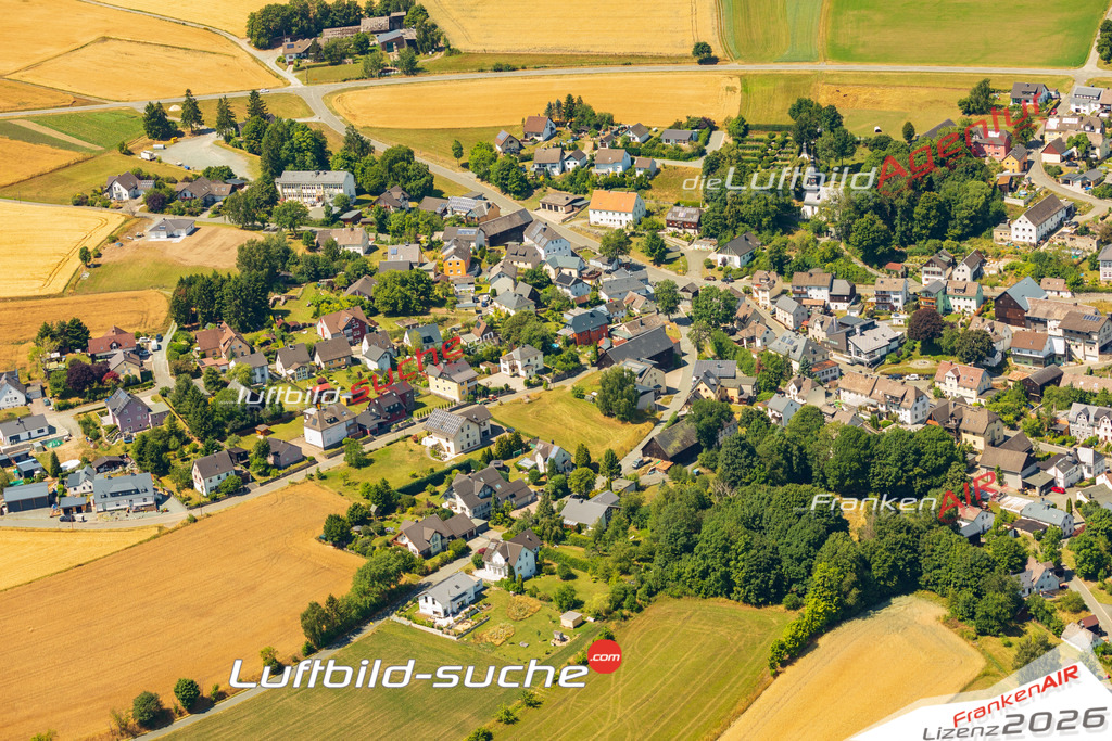Luftbild Vs Google Maps  Marlesreuth  Naila -Das Luftbild wurde 2025 vom UL-Flugzeug heraus erstellt ( keine Drohne ) - Hochauflösende Luftaufnahme -Nicht vergleichbar mit Google Maps oder Satelittenbilder- Die Geschenkidee !Mit Lizenz und Bildrechte bestellbar