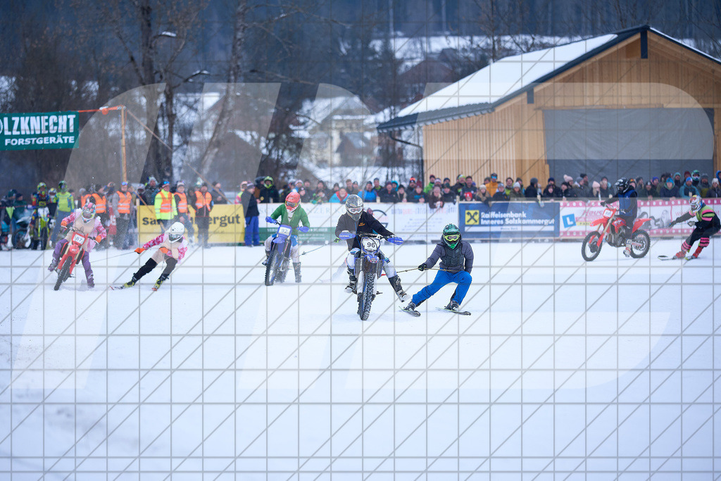 11. Holzknecht Skijöring | Skijöring am 24.01.2026: 11. Holzknecht Skijöring in Gosau am Dachstein, Oberösterreich, ÖsterreichFoto: © 2026 Martin Bihounek | mb-creative.eu