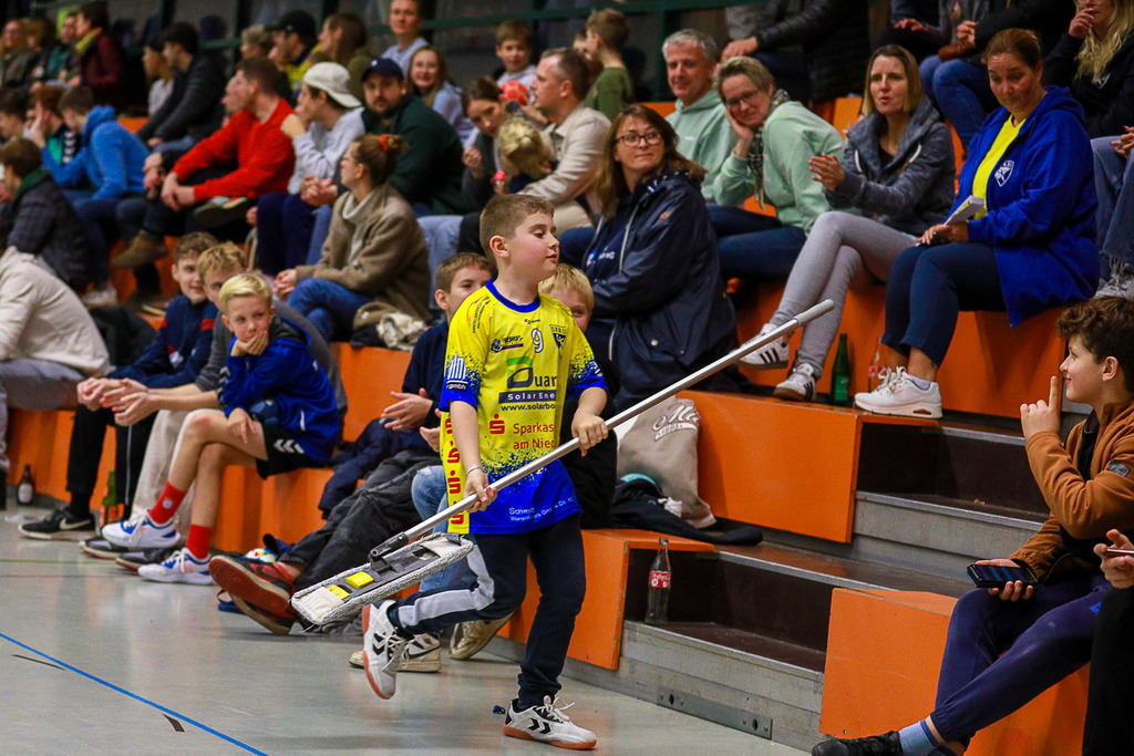 SVN_TvBiefang_161124_169 | Bildergalerie von Sport-Ereignissen aber auch von weiteren spannenden Dingen - nicht nur vom Niederrhein. In Anlehnung an den bekannten Spruch von Hanns Dieter Hüsch heißt das Motto: "Niederrhein ist überall".  - Realisiert mit Pictrs.com