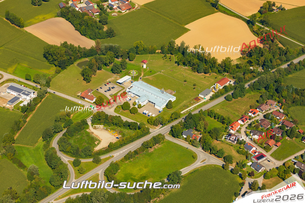 Luftaufnahme  Pumstetten  Neuhaus am Inn Das Luftbild wurde 2025 vom UL-Flugzeug heraus erstellt ( keine Drohne ) - Hochauflösende Luftaufnahme -Nicht vergleichbar mit Google Maps oder Satelittenbilder- Die Geschenkidee !Mit Lizenz und Bildrechte bestellbar